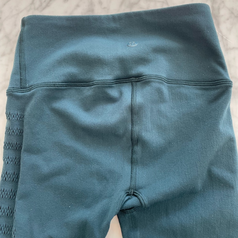 Lululemon 🍋 leggings limited edition - Picture 2 of 4